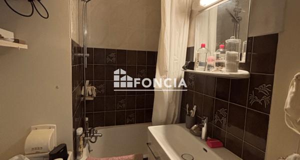 À vendre Studio 17.52 m² - Pau 64000