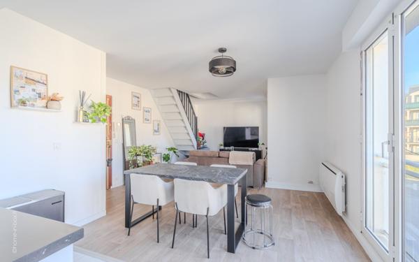 Appartement à vendre    2 pièces • 48 m2 Noisy-le-Grand