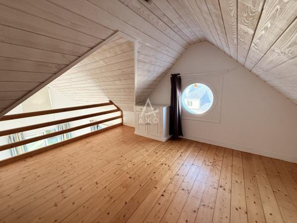 Maison en pierre des années 1900  Quartier recherché sur les hauteurs de Quimperlé