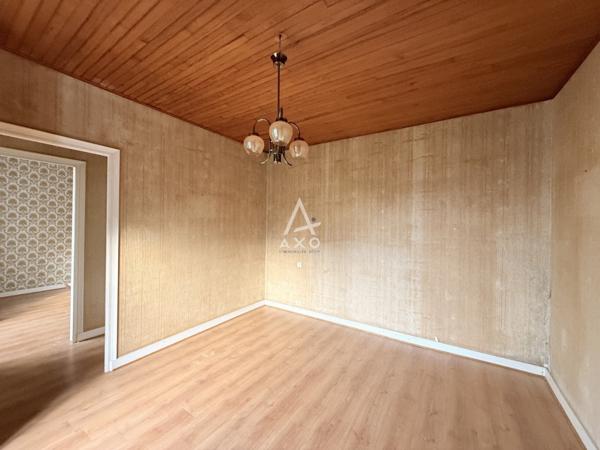 Maison en pierre des années 1900  Quartier recherché sur les hauteurs de Quimperlé