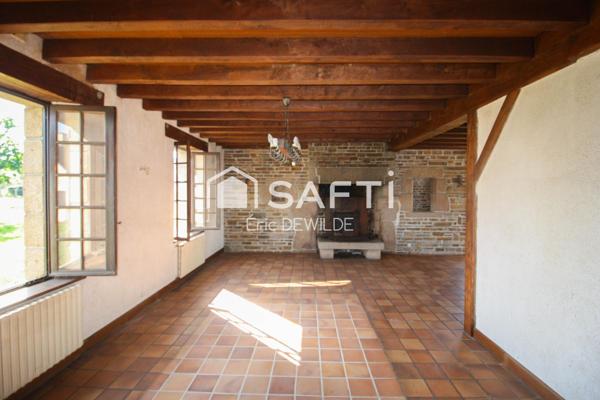 Spacieuse maison familiale de 206 m² habitables, au cœur de Saint-Hilaire-du-Harcouët.