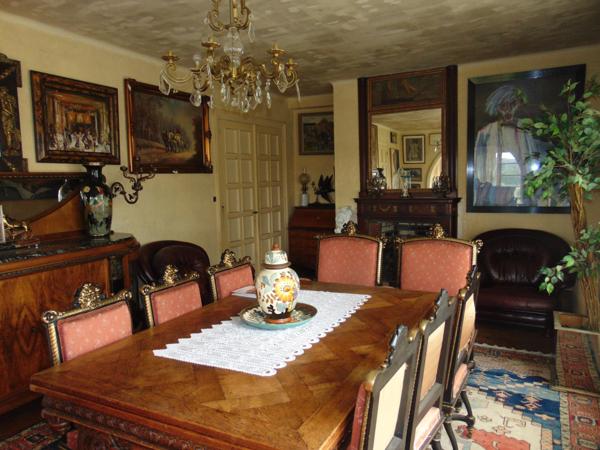 Propriété avec habitation de 320 m², 4 dépendances, terrain 1,3 ha, Lonlay L'Abbaye