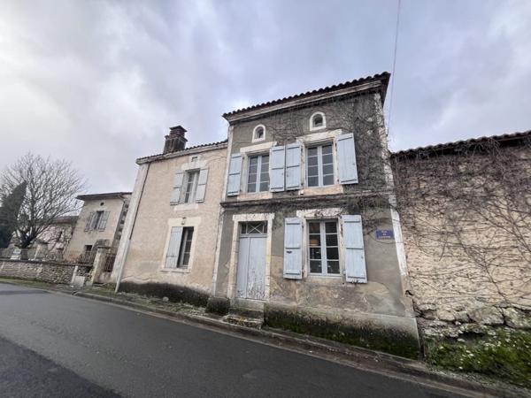 Maison à vendre 79 840 € Gurat 3 p 93 m² DPE E