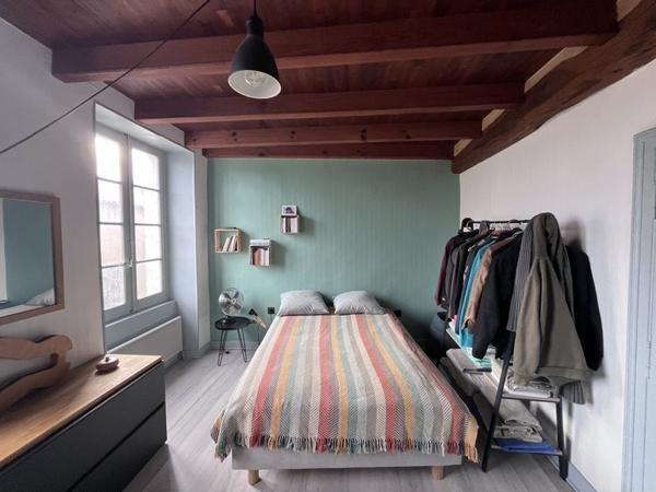 Maison à vendre 79 840 € Gurat 3 p 93 m² DPE E