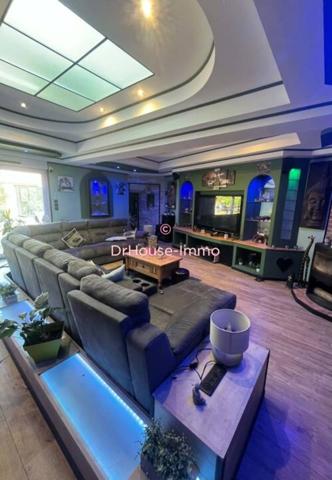 Maison à vendre 11 pièces de 315 m²