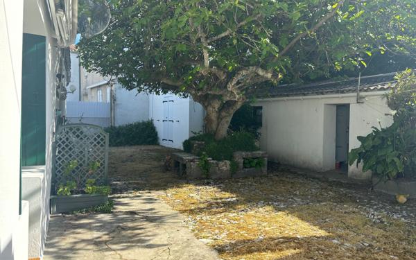 Maison à vendre    2 pièces •  Saint-Georges-d'Oléron