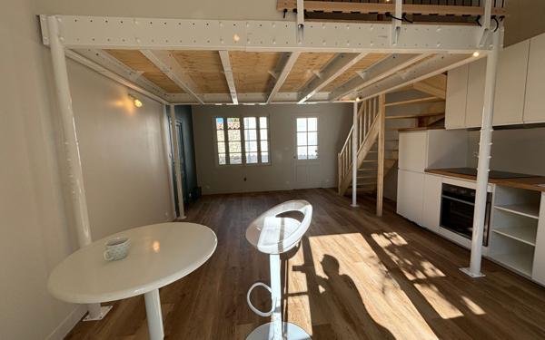 Maison à vendre    2 pièces •  Saint-Georges-d'Oléron