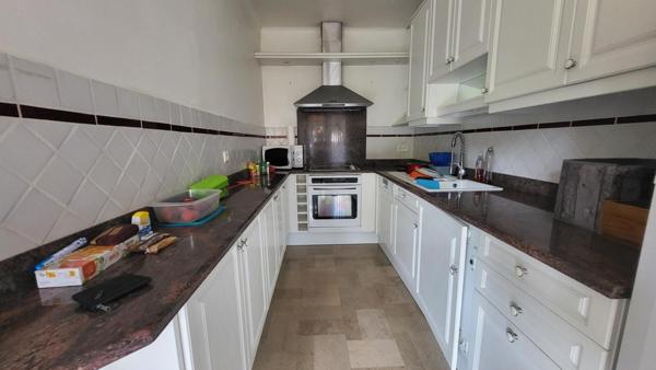 BEL APPARTEMENT F3 AVEC TERRASSE