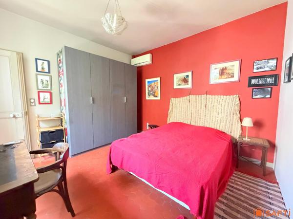 Maison de ville 85m2, 2/3 Ch, terrasse et cour!