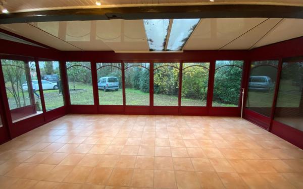 Maison à vendre    8 pièces •  Saint-Michel-de-Fronsac