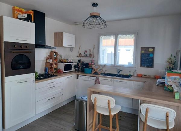 Maison à vendre    4 pièces •  Dompierre-sur-Mer