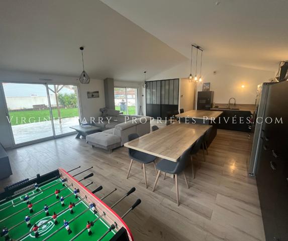 BELLE MAISON T4 DE PLAIN PIED NON MITOYENNE AVEC PISCINE