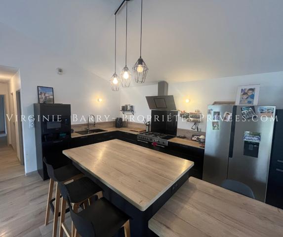 BELLE MAISON T4 DE PLAIN PIED NON MITOYENNE AVEC PISCINE