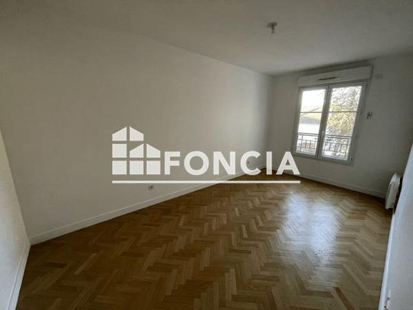 Location Appartement 3 pièces 63.2 m² - 83 AVENUE PIERRE CURIE Saint-cyr L'ecole 78210