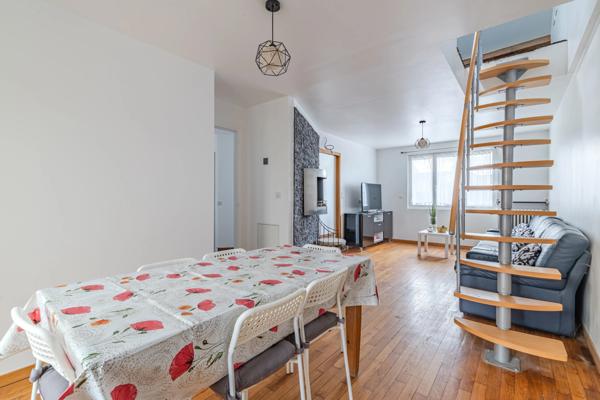 Maison 4 pièces - 95 m² Exclusivité efficity