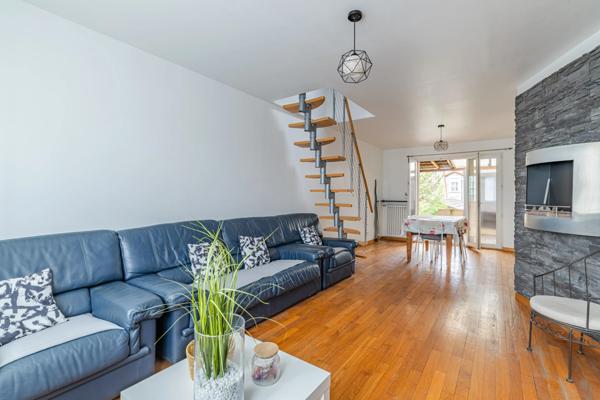 Maison 4 pièces - 95 m² Exclusivité efficity