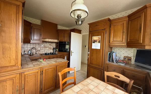 Maison à vendre    6 pièces •  Mamers