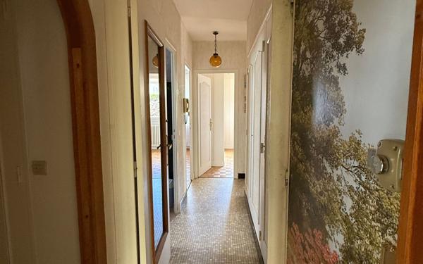 Maison à vendre    6 pièces •  Mamers