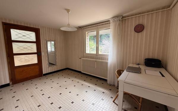 Maison à vendre    6 pièces •  Mamers