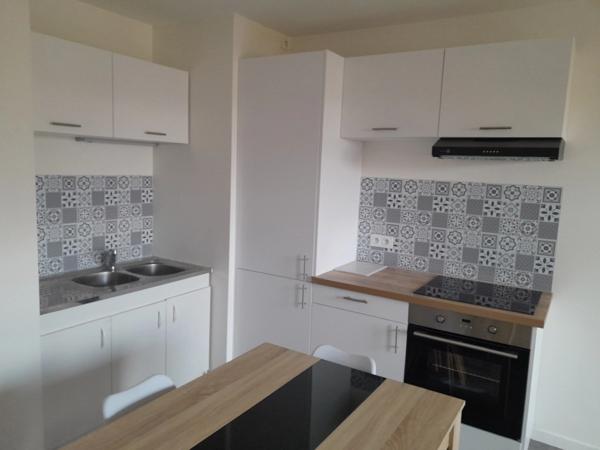 Appartement de 57 m² à vendre 3 pièces abec garage BOURGOIN JALLIEU (38)