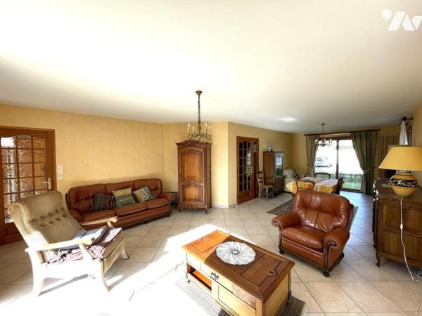 A VENDRE - REZE - Trocardiere- Au calme - Maison de plain-pied d'env 108.64m² sur 503m² de terrain.