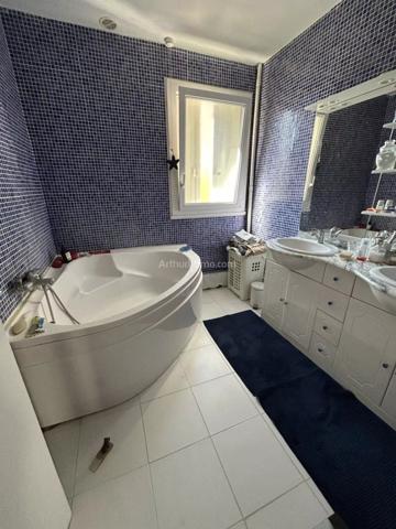 Vente Maison 5 pièces 96 m2 à Aubagne