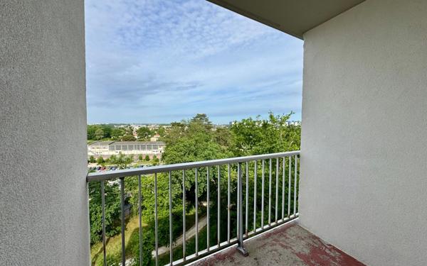 Appartement à vendre    3 pièces • 89 m2 Mérignac