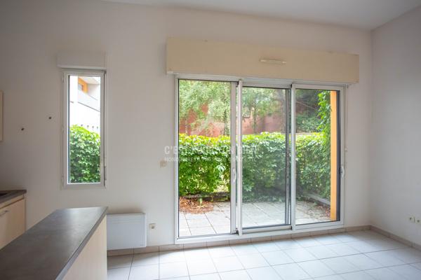 Roubaix Grand Place – T2 avec terrasse et garage privatif