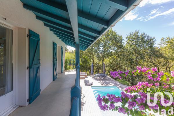 Maison à vendre 6 pièces 180 m² Arcangues