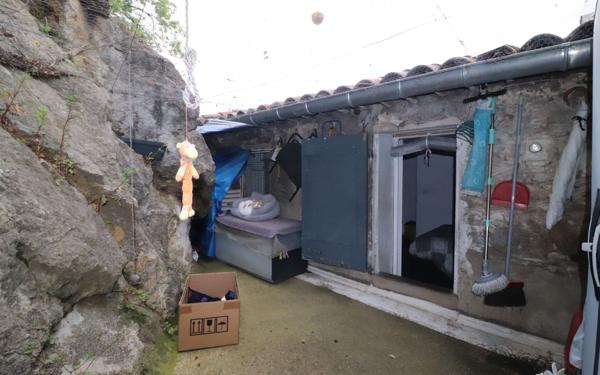 Maison à vendre    3 pièces •  Roquevaire