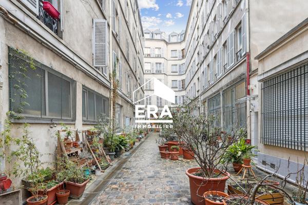 PARIS 9 - MARCHE CADET - Appartement 2 pièces - 33m2