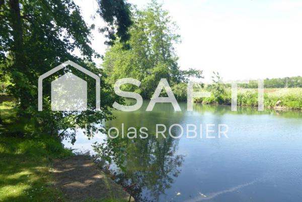 BELLE MAISON EN PIERRE 5 CHAMBRES EN BORD DE SÈVRES !!