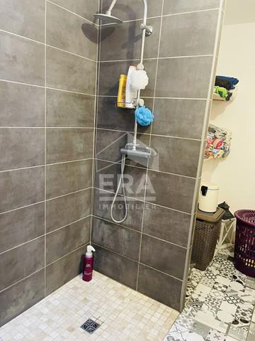 Maison avec local commercial - Plein centre de Limoux