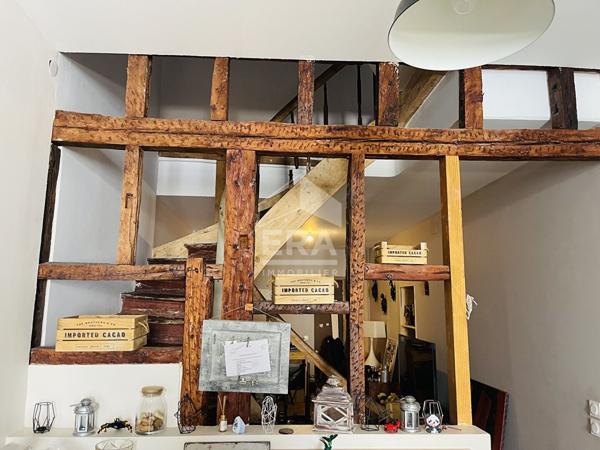 Maison avec local commercial - Plein centre de Limoux