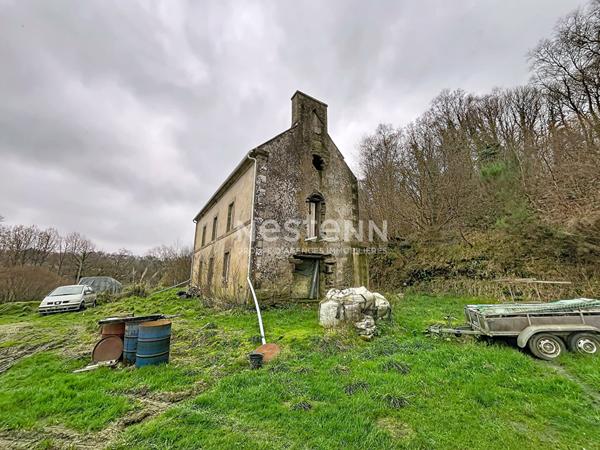Propriété à rénover sur 2 hectares - Gourin