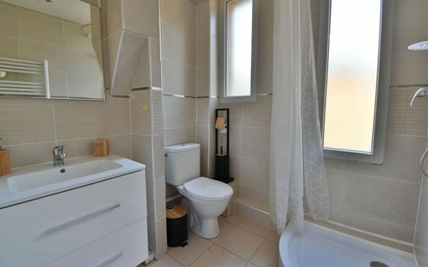 Appartement à louer    1 pièce •  Valence