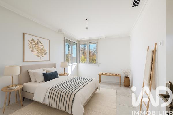 Maison à vendre 7 pièces 202 m² Le Pontet