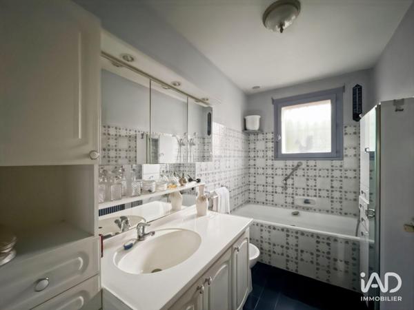 Maison à vendre 8 pièces 174 m² Coubron