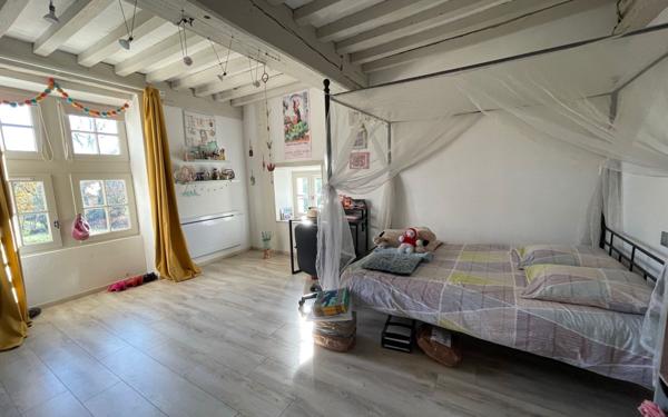 Maison à vendre    5 pièces • 187 m2 Dax