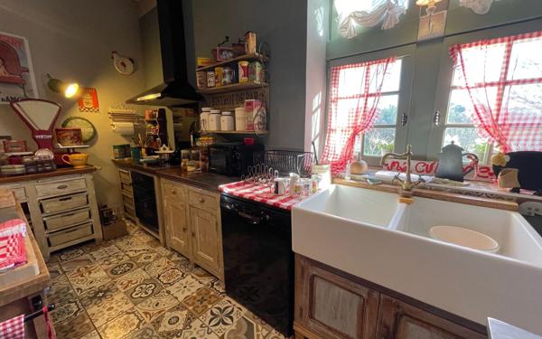 Maison à vendre    5 pièces • 187 m2 Dax