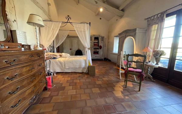 Maison à vendre    5 pièces • 187 m2 Dax