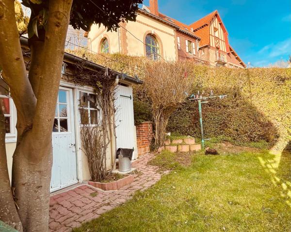 Propriété offrant un potentiel incroyable