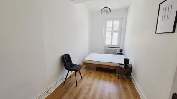 APPARTEMENT MEUBLE EN CENTRE VILLE DE CARCASSONNE