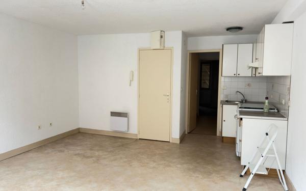 Appartement à louer    2 pièces • 45 m2 Saint-Junien