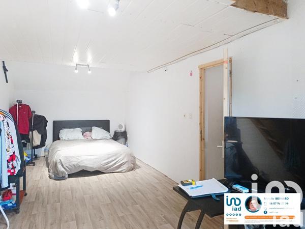 Maison traditionnelle 4 pièces de 113 m² à Ferrière-la-Grande (59680)