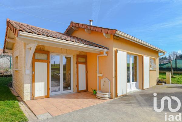 Maison 5 pièces de 203 m² à Saint-Just-le-Martel (87590)