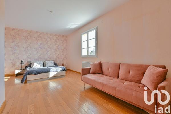 Maison 5 pièces de 203 m² à Saint-Just-le-Martel (87590)