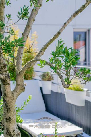 ROYAN PONTAILLAC - APPARTEMENT DE GRAND STANDING AVEC TERRASSE DE 100 M2