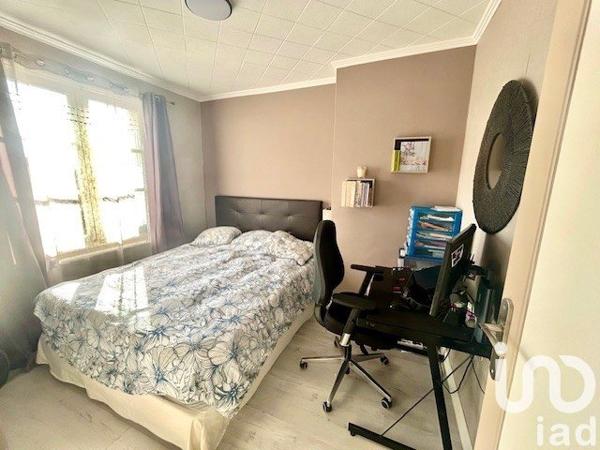 Maison 5 pièces de 110 m² à Ambès (33810)