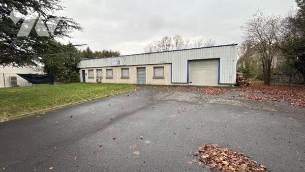 À VENDRE - LOCAL PROFESSIONNEL À FAGNIÈRES (Zone commerciale et artisanale)

PRIX A DEBATTRE...